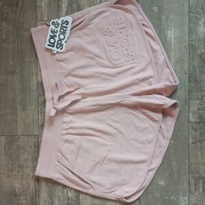 New Pink comfy love and sports shorts, size 22, XXXL